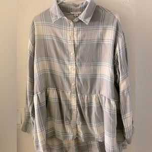 Baby blue and cream American eagle button up flannel
